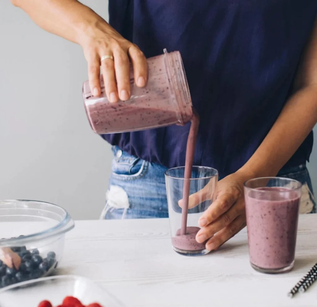 Quick and healthy Shaklee Life Shake smoothie recipe ready in 5 minutes